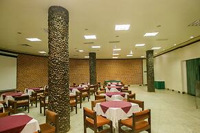 Green Hills Hotel