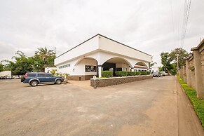 Green Hills Hotel