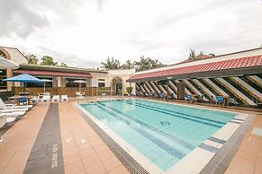 Green Hills Hotel