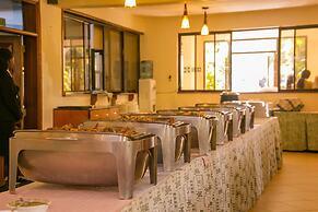 Green Hills Hotel