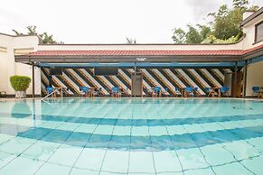 Green Hills Hotel