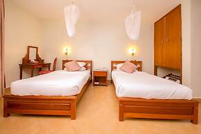 Green Hills Hotel