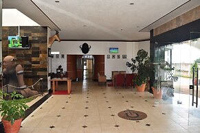 Green Hills Hotel