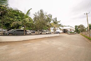 Green Hills Hotel