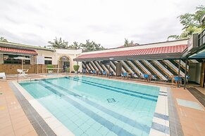 Green Hills Hotel