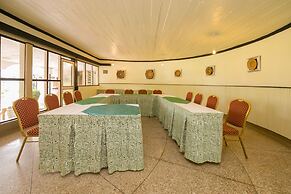 Green Hills Hotel