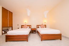 Green Hills Hotel