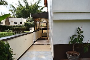 Green Hills Hotel