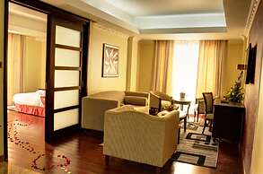 The White Rhino Hotel