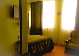 Lelis Guest House