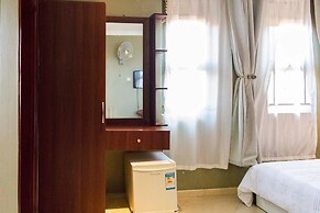 Pavillion Hotel