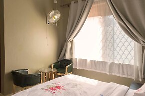 Pavillion Hotel