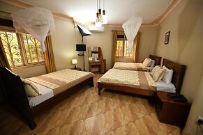 Biyem Hotel