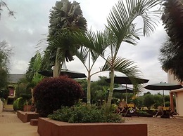 Biyem Hotel