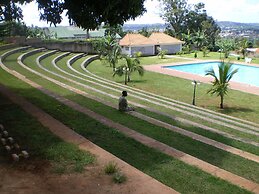 Tropic Inn Hotel
