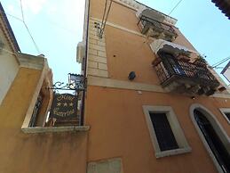 Caterina House