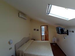 Caterina House