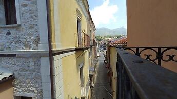 Caterina House