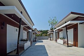 The Rich Resort