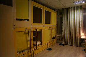 Capsule Hostel Yes