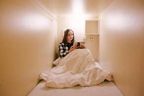 Capsule Hostel Yes