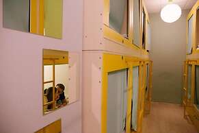 Capsule Hostel Yes