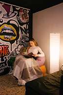 Capsule Hostel Yes