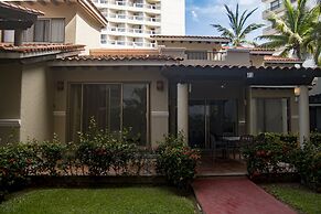 Aca Suites Ixtapa