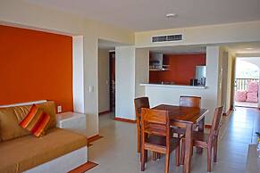 Aca Suites Ixtapa