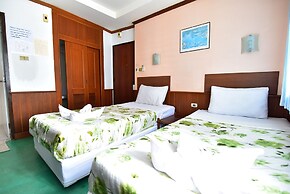 Krabi Grand Hotel