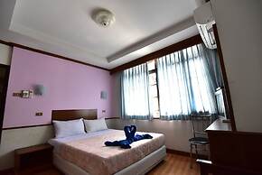 Krabi Grand Hotel