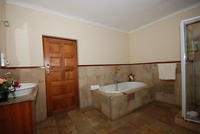 Hoopoe Haven Guest House