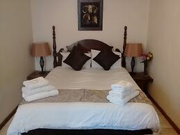Hoopoe Haven Guest House