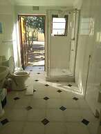 Hoopoe Haven Guest House