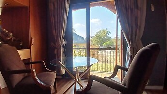 Hoopoe Haven Guest House