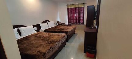 Jays Inn