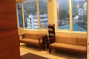 Jays Inn