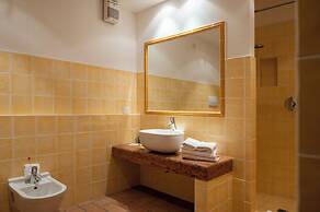 Poggio Antico - Suites and Breakfast
