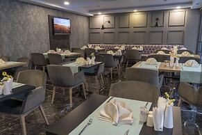 Greymark Hotel