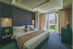 Louis V Hotel Beirut
