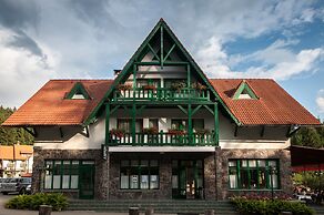 Lobogó Resort