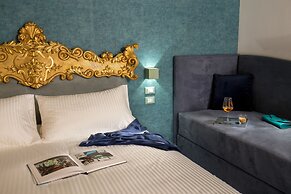 GCF Luxury Suites, Guest House