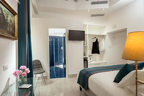 GCF Luxury Suites, Guest House