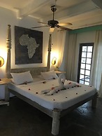 White Elephant Sea & Art Lodge