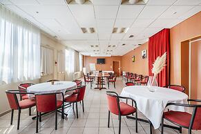 Cit' Hôtel la Pyramide