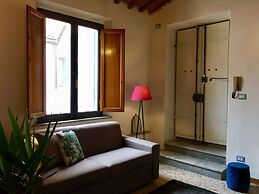 AwesHome - Lungarno Bellavista Penthouse