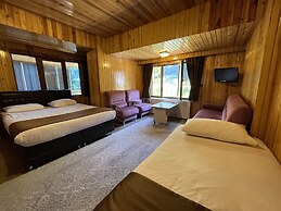 Ozkan Hotel