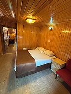 Ozkan Hotel
