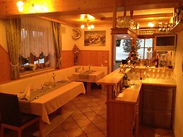 Hotel Kristall