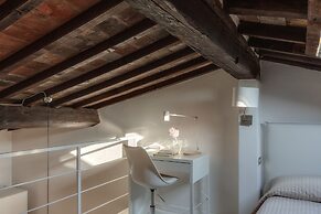 Accademia Luxury Loft